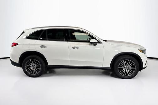 2026 Mercedes-Benz GLC 300 Base 4MATIC