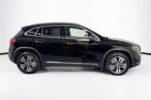 2025 Mercedes-Benz GLA 250 Base