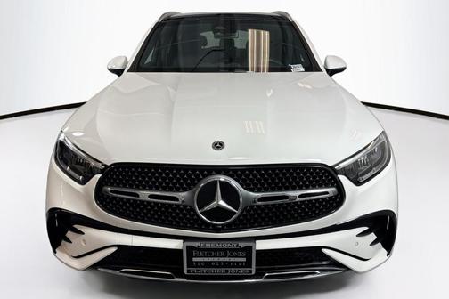 2025 Mercedes-Benz GLC 300 Base