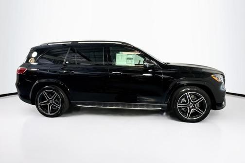 2026 Mercedes-Benz GLS 450 4MATIC