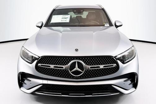 2025 Mercedes-Benz GLC 350e Base 4MATIC