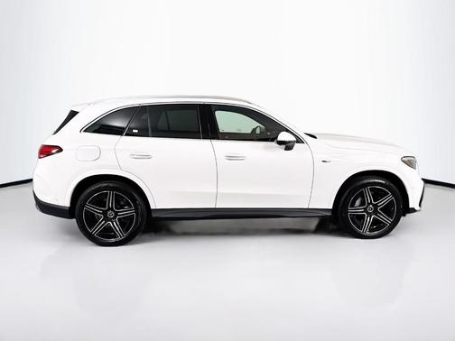 2025 Mercedes-Benz GLC 350e Base 4MATIC