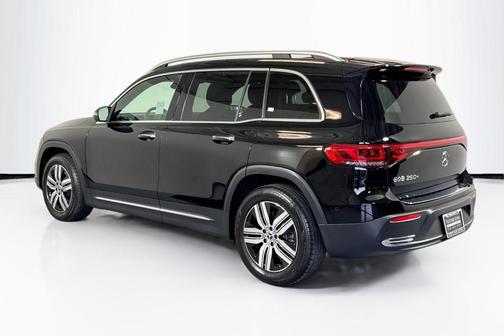 2023 Mercedes-Benz EQB 250 Base