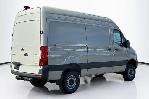 2025 Mercedes-Benz Sprinter 2500 Standard Roof