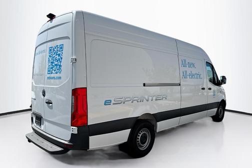 2024 Mercedes-Benz eSprinter 2500 170 WB High Roof Cargo