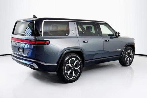 2023 Rivian R1S Adventure Quad Motor Large Pack