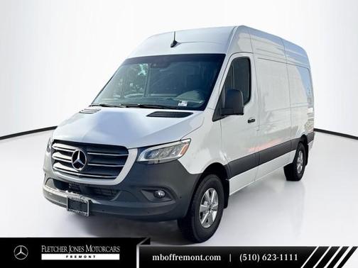 2024 Mercedes-Benz Sprinter 2500 144 WB Standard Roof Crew
