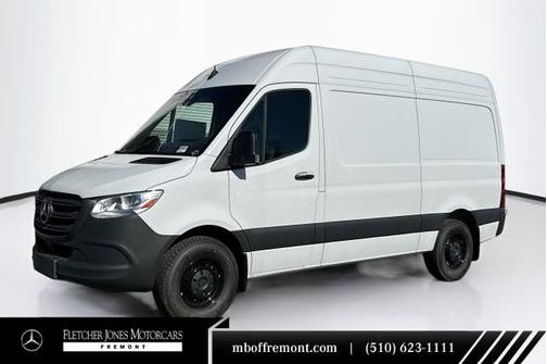 2025 Mercedes-Benz Sprinter 2500 Standard Roof