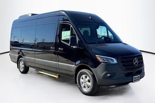 2026 Mercedes-Benz Sprinter 2500 High Roof