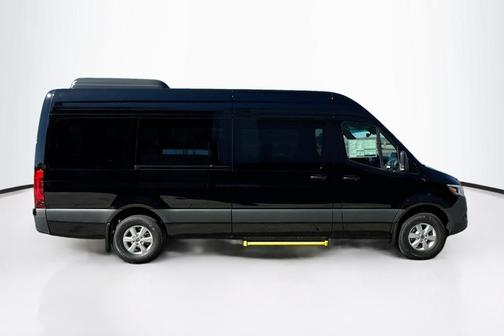 2026 Mercedes-Benz Sprinter 2500 High Roof