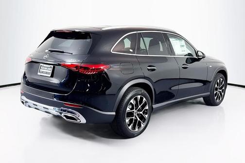2025 Mercedes-Benz GLC 350e Base 4MATIC