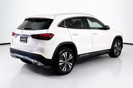 2025 Mercedes-Benz GLA 250 Base