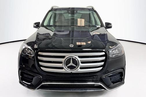 2026 Mercedes-Benz GLS 450 4MATIC