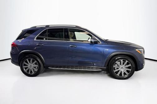 2025 Mercedes-Benz GLE 450e 4MATIC