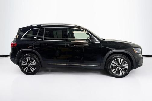 2025 Mercedes-Benz GLB 250 Base