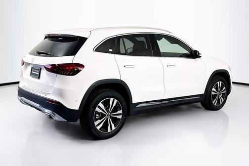 2025 Mercedes-Benz GLA 250 Base