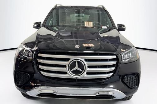 2026 Mercedes-Benz GLS 450 4MATIC