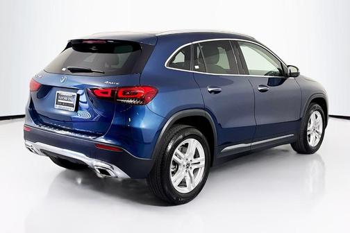 2022 Mercedes-Benz GLA 250 Base 4MATIC