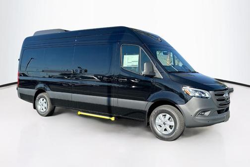 2026 Mercedes-Benz Sprinter 2500 High Roof
