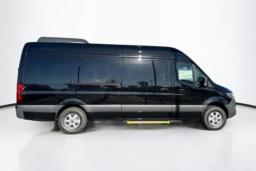 2026 Mercedes-Benz Sprinter 2500 High Roof