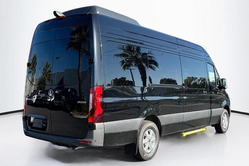2026 Mercedes-Benz Sprinter 2500 High Roof