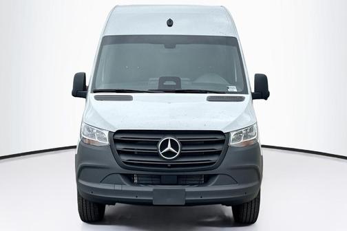 2025 Mercedes-Benz Sprinter 2500 High Roof