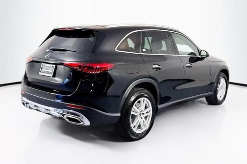 2025 Mercedes-Benz GLC 300 Base