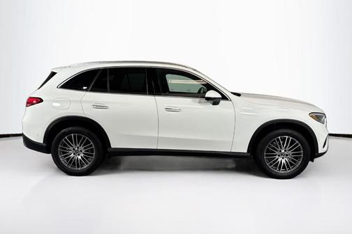 2026 Mercedes-Benz GLC 300 Base 4MATIC