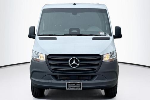 2025 Mercedes-Benz Sprinter 2500 Standard Roof