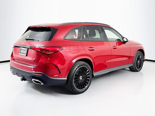 2025 Mercedes-Benz GLC 350e Base 4MATIC