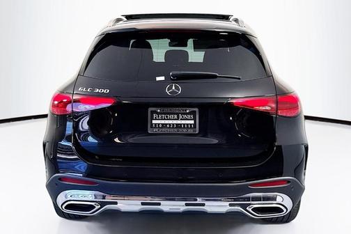 2025 Mercedes-Benz GLC 300 Base
