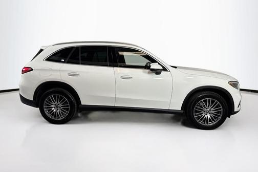2026 Mercedes-Benz GLC 300 Base 4MATIC