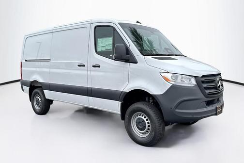 2025 Mercedes-Benz Sprinter 2500 Standard Roof