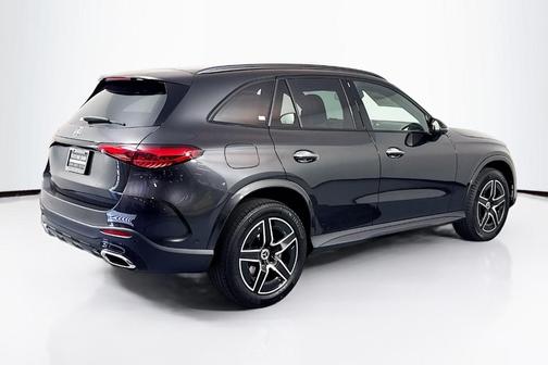 2025 Mercedes-Benz GLC 300 Base