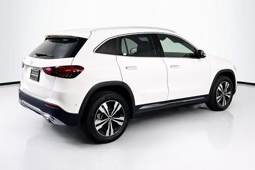 2025 Mercedes-Benz GLA 250 Base