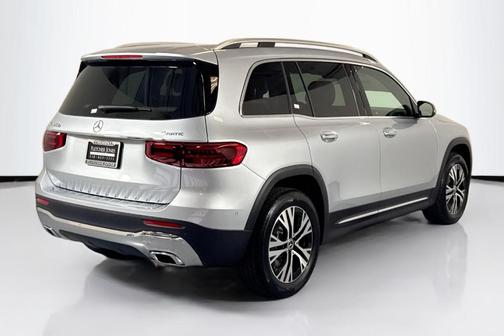 2026 Mercedes-Benz GLB 250 Base 4MATIC