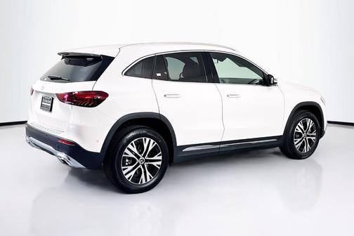 2025 Mercedes-Benz GLA 250 Base
