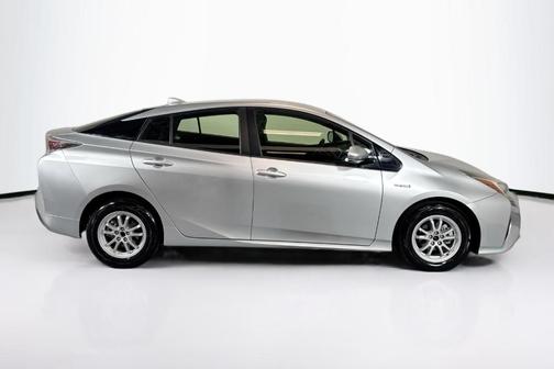 2016 Toyota Prius Four