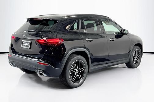 2026 Mercedes-Benz GLA 250 Base 4MATIC