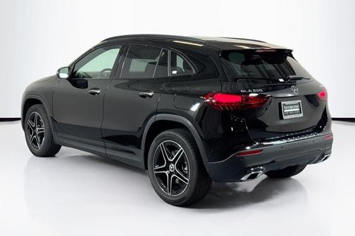 2026 Mercedes-Benz GLA 250 Base 4MATIC