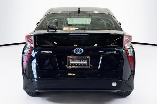 2018 Toyota Prius Three Touring