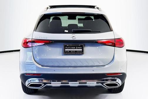 2025 Mercedes-Benz GLC 300 Base
