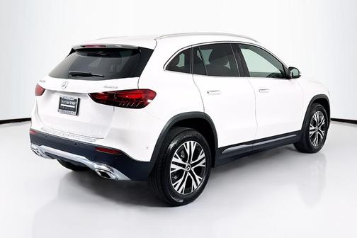 2025 Mercedes-Benz GLA 250 Base 4MATIC
