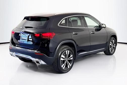 2025 Mercedes-Benz GLA 250 Base