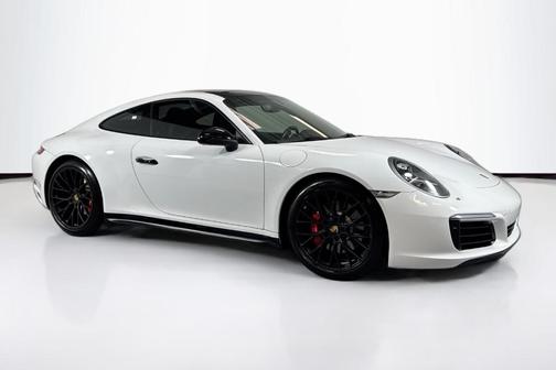 2017 Porsche 911 Carrera 4S