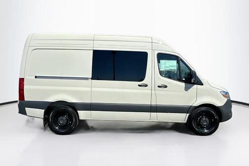 2025 Mercedes-Benz Sprinter 2500 Standard Roof