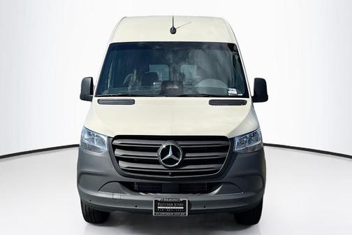 2025 Mercedes-Benz Sprinter 2500 Standard Roof