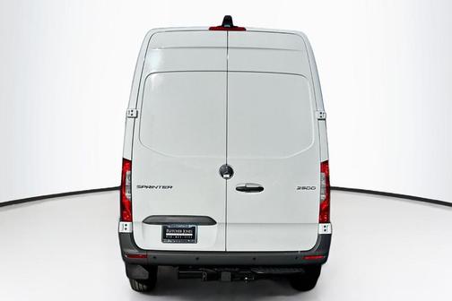 2025 Mercedes-Benz Sprinter 2500 Standard Roof