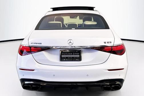 2025 Mercedes-Benz AMG S 63 E Base