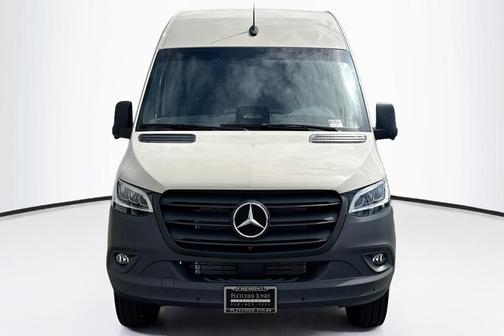2025 Mercedes-Benz Sprinter 2500 High Roof